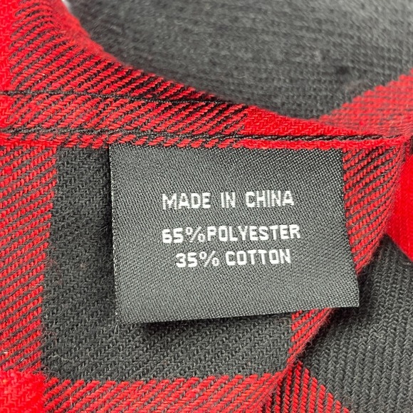 Eskimo Ice Fishing Gear Mens Flannel Shirt Red Black Plaid Button Up Small - Picture 8 of 9